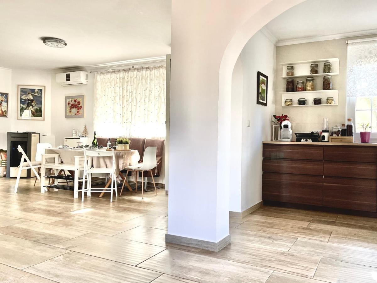 Villa Eliza Dénia Extérieur photo